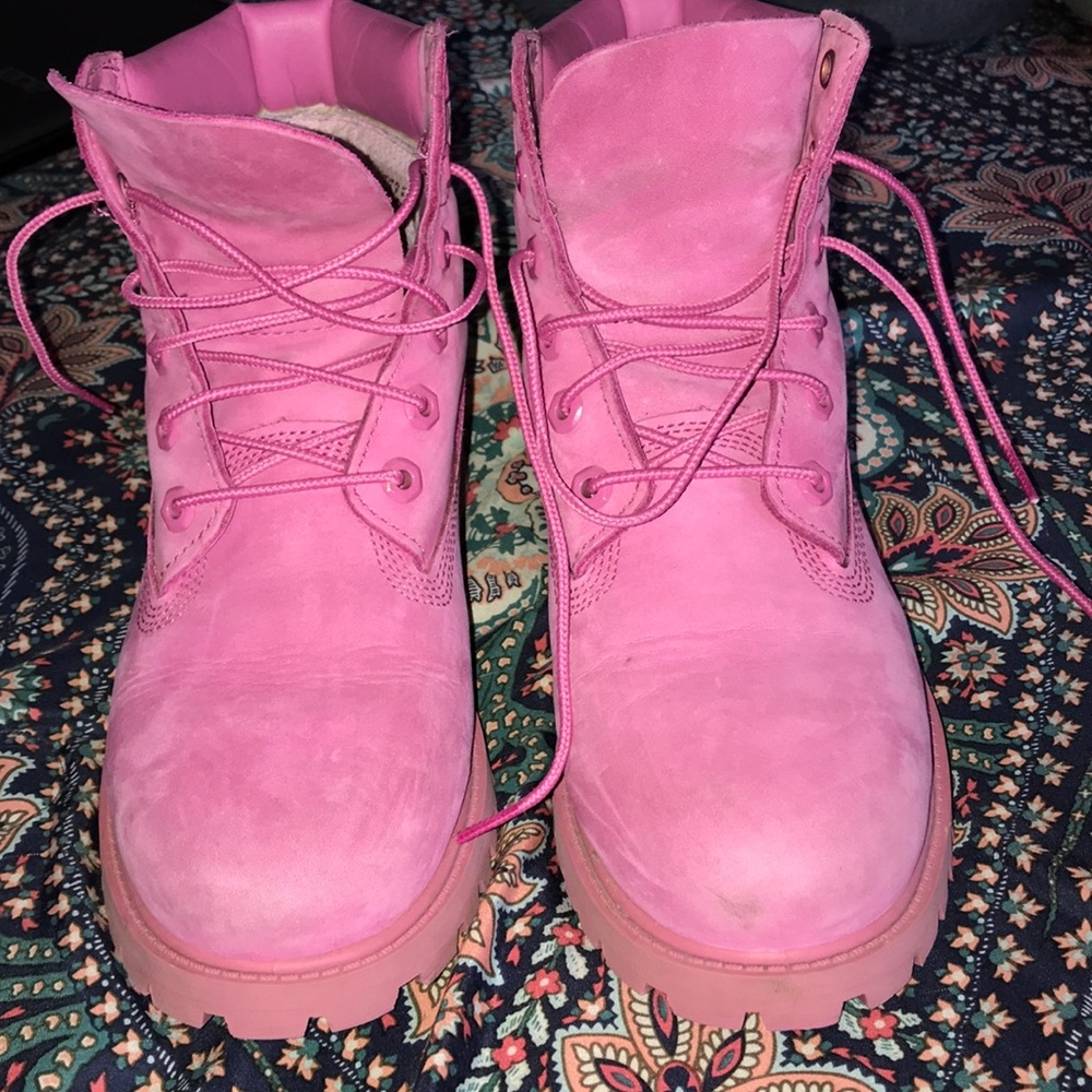 hot pink timberlands